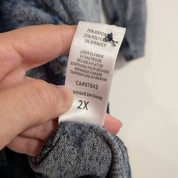 Coin 1804 Tie Dye 3/4 Sleeve Top Blue Navy Size 2X - Picture 3 of 4